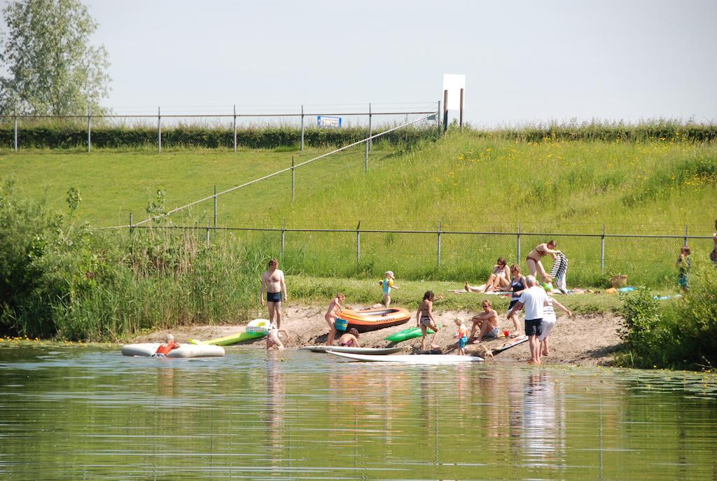 Camping "De Stuurmanskolk" Welsum Exterior photo